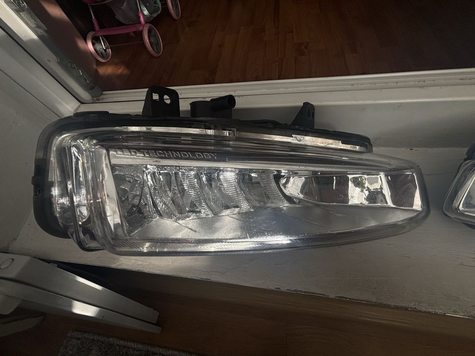 Proiectoare ceata LED Land Rover Discovery Sport L550