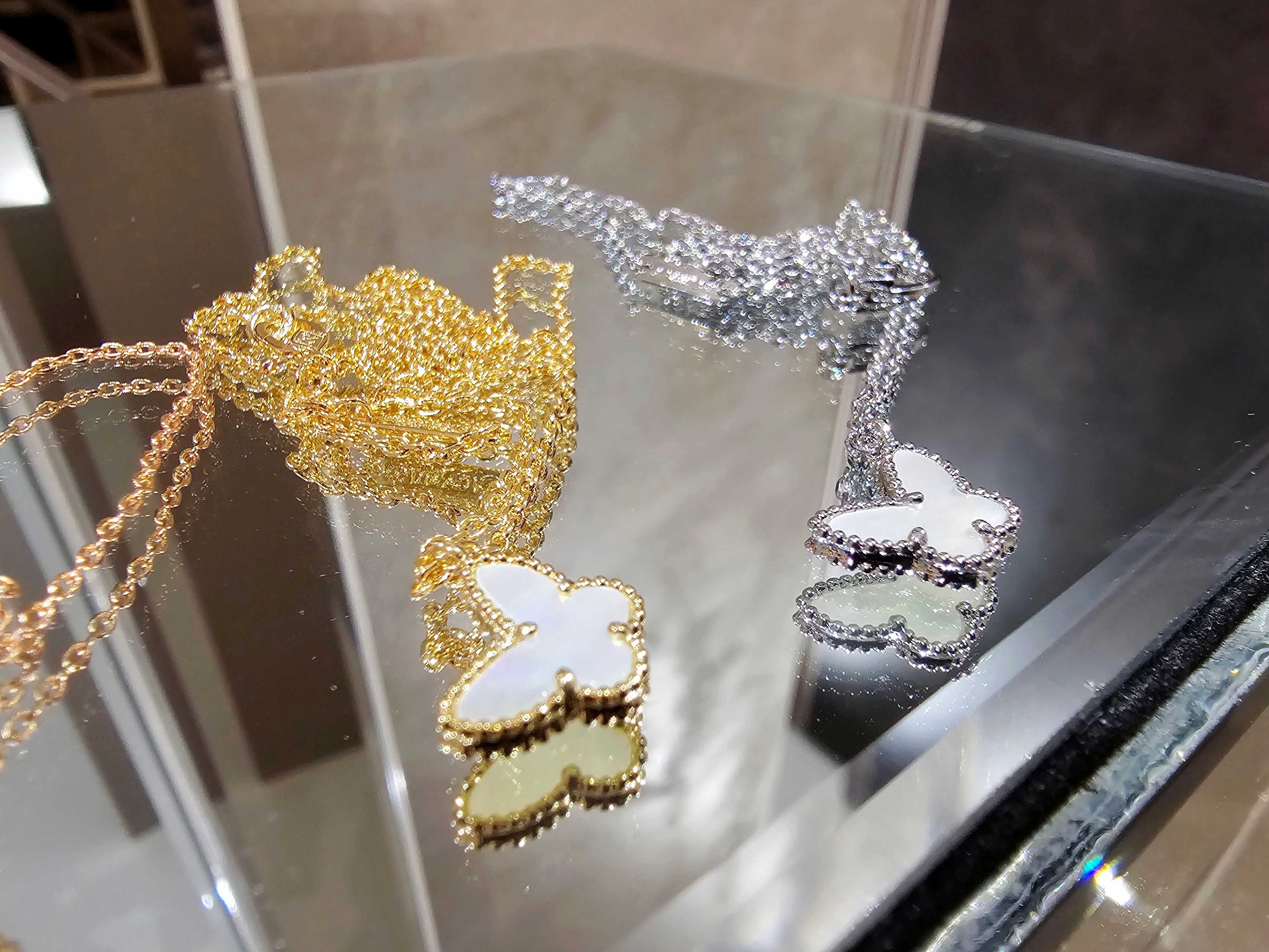 Van Cleef & Arpels VCA Sweet Butterfly Mother of Pearl Дамско Колие