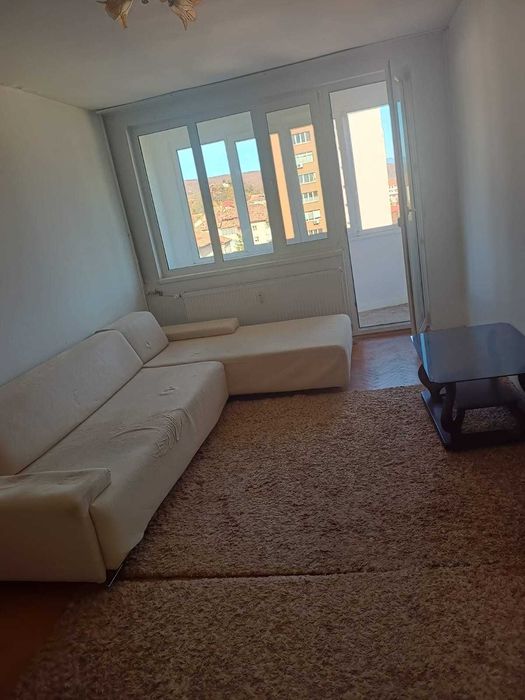 Apartament de închiriat 2 camere zona nord