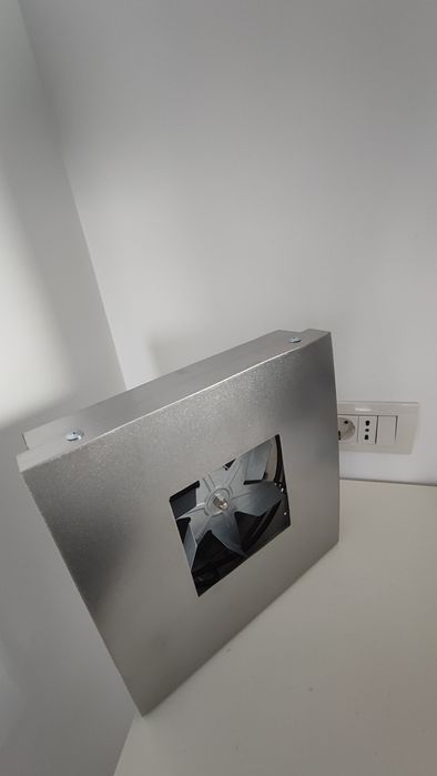 Afumătoare, ventilator, automatizare, generator de fum