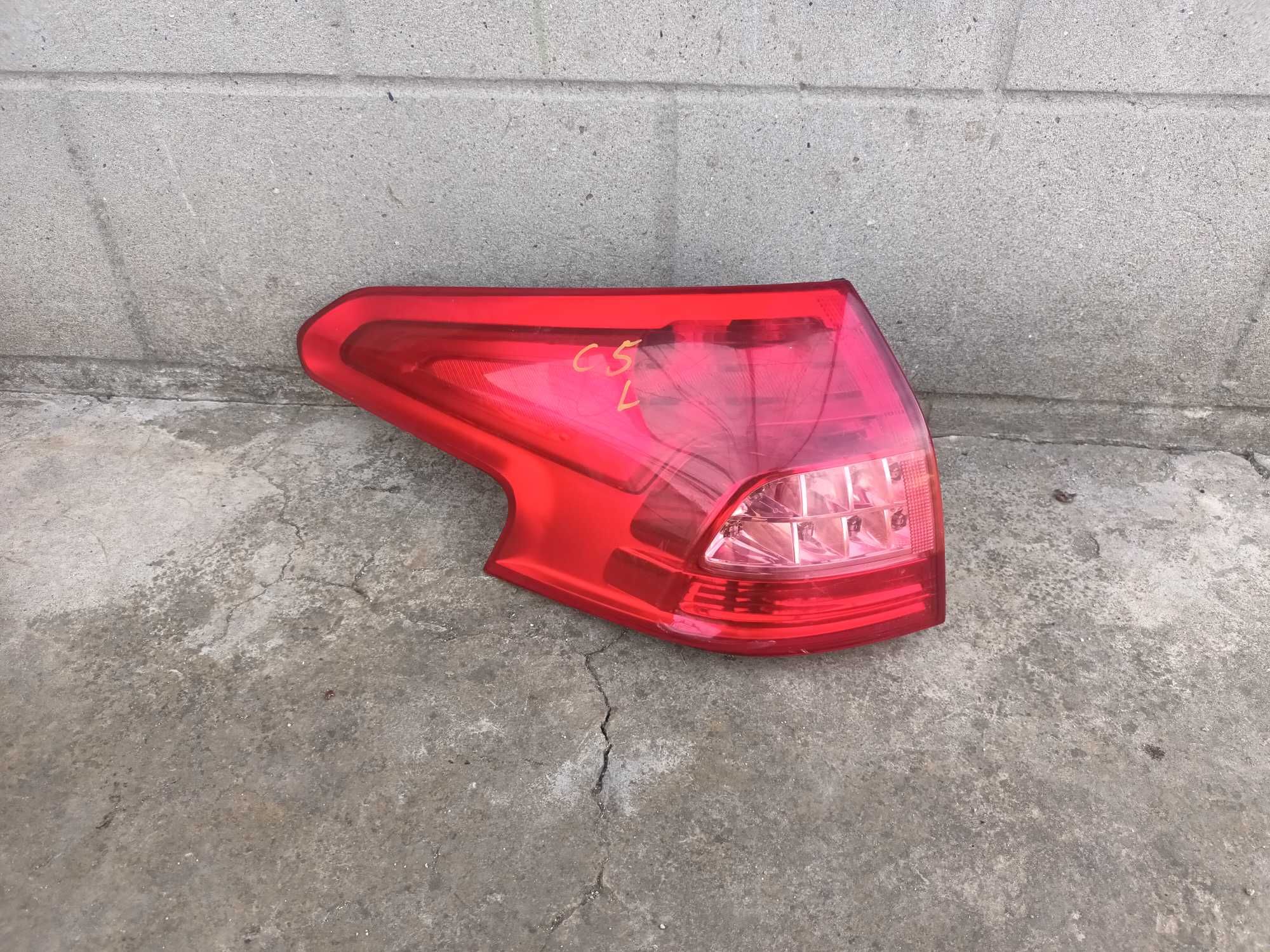 ляв външен стоп за ситроен ц5 комби CITROEN C5 III X7 08 - 17