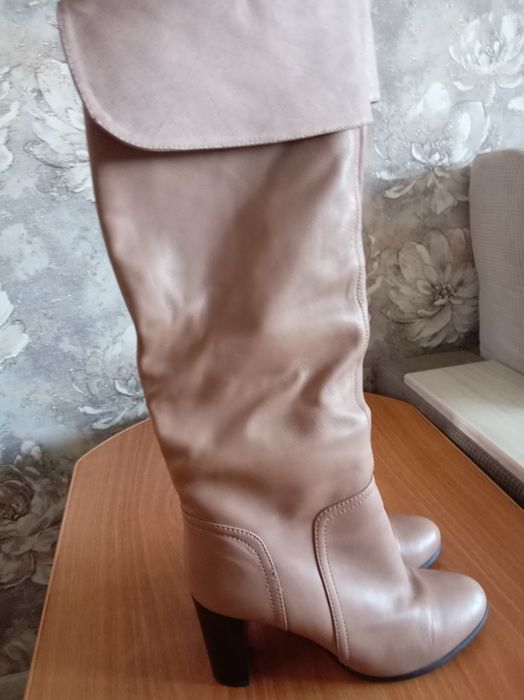 Продам кроссовки и сапоги зимние