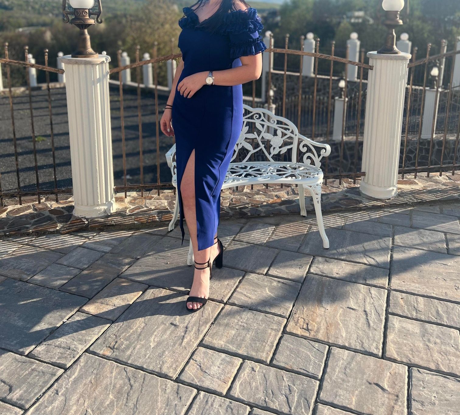 Vând rochie albastra