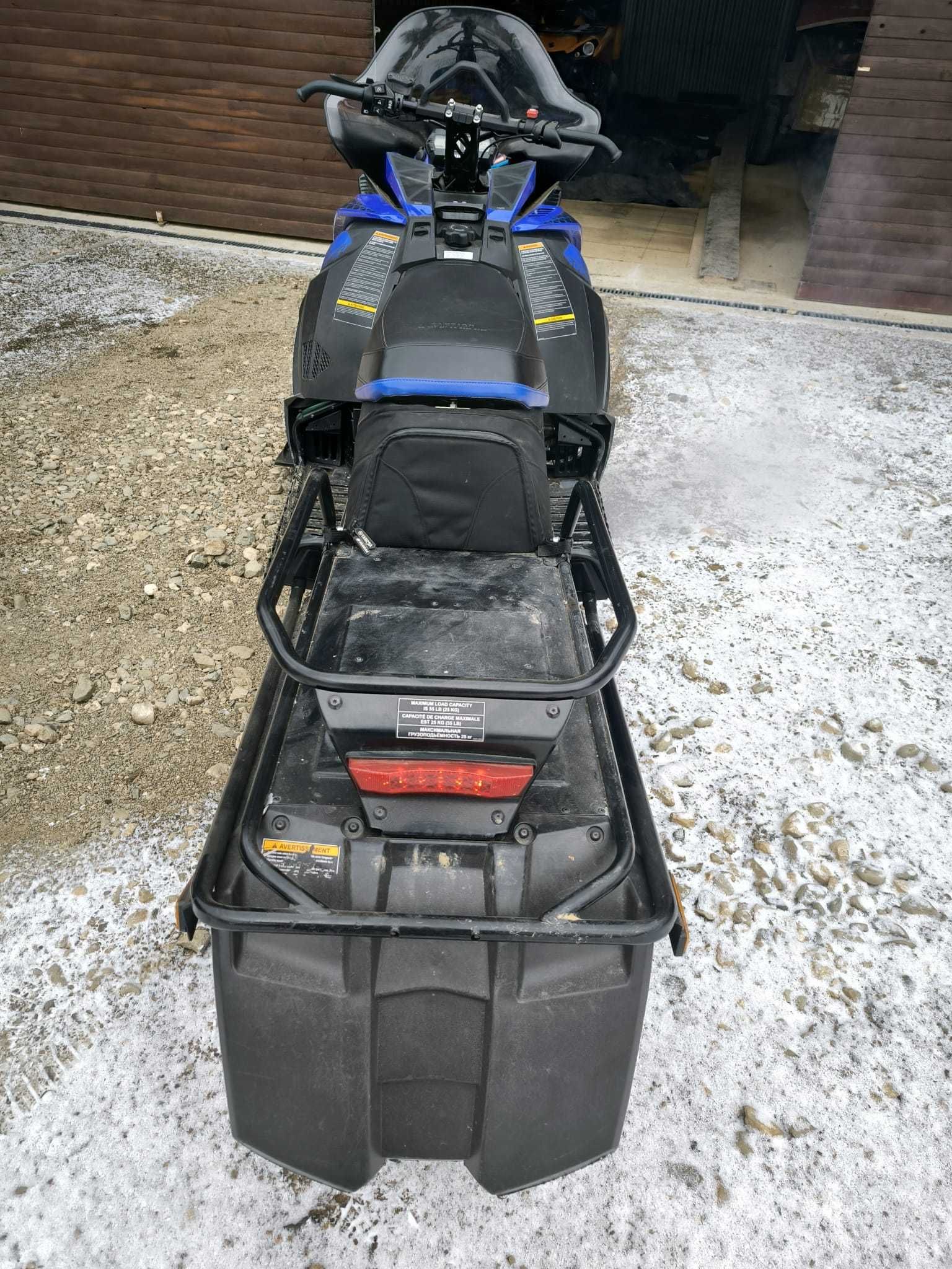 Snowmobil Yamaha SNO/MNG