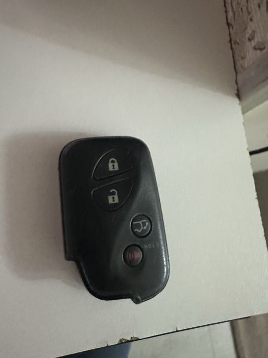 Продам ключи от Лексус 570