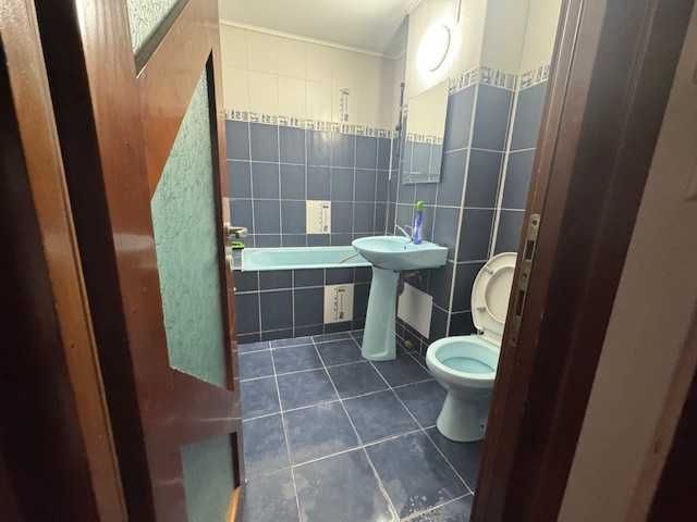 Inchiriez apartament 2 camere