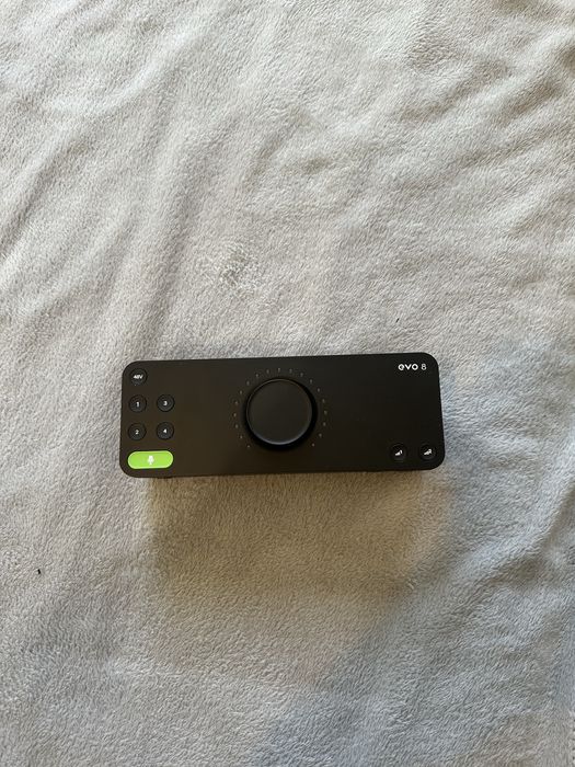 Vând interfață audio Audient Evo 8