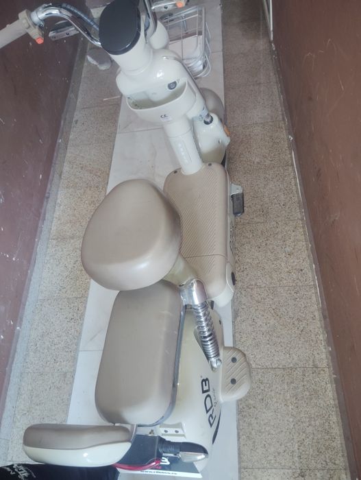 Scuter electric  25