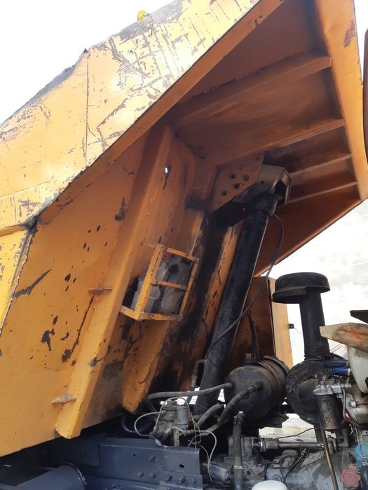 Самасвал кузуф сотилади