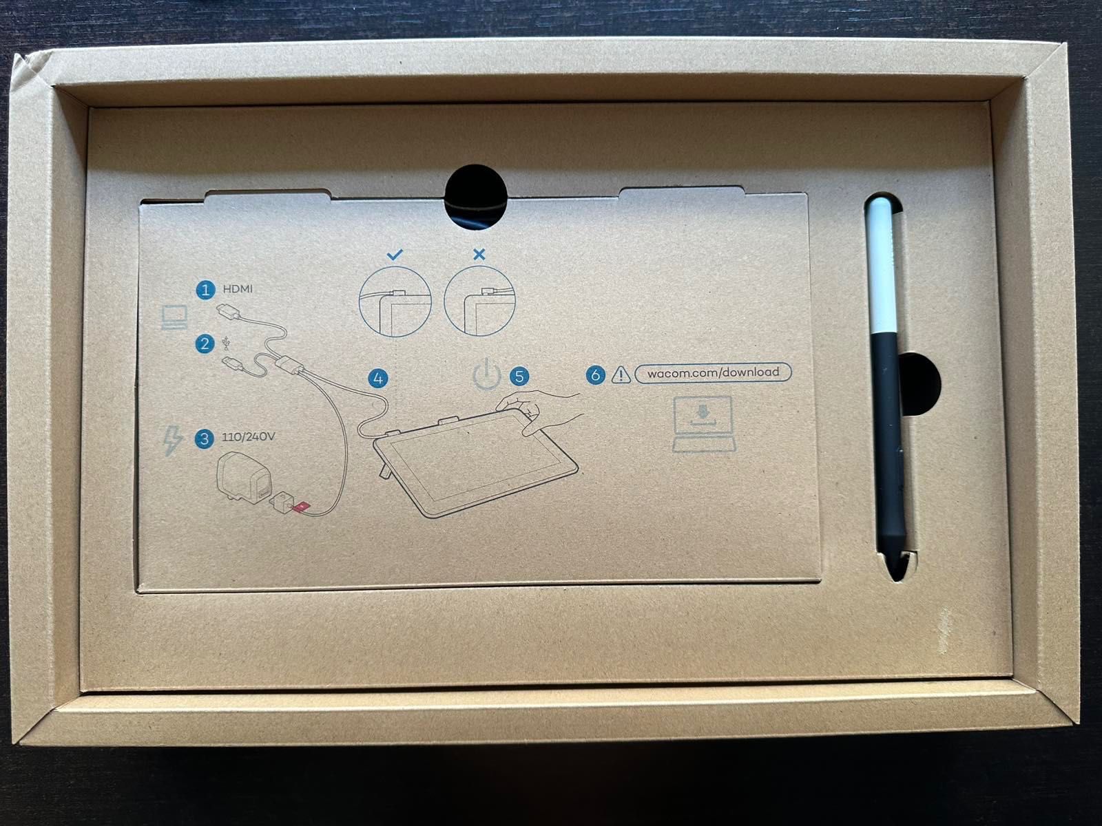 Графичен таблет Wacom One 13", бял