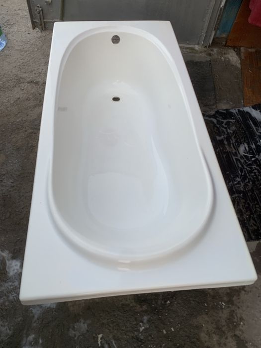Ванна керамическая