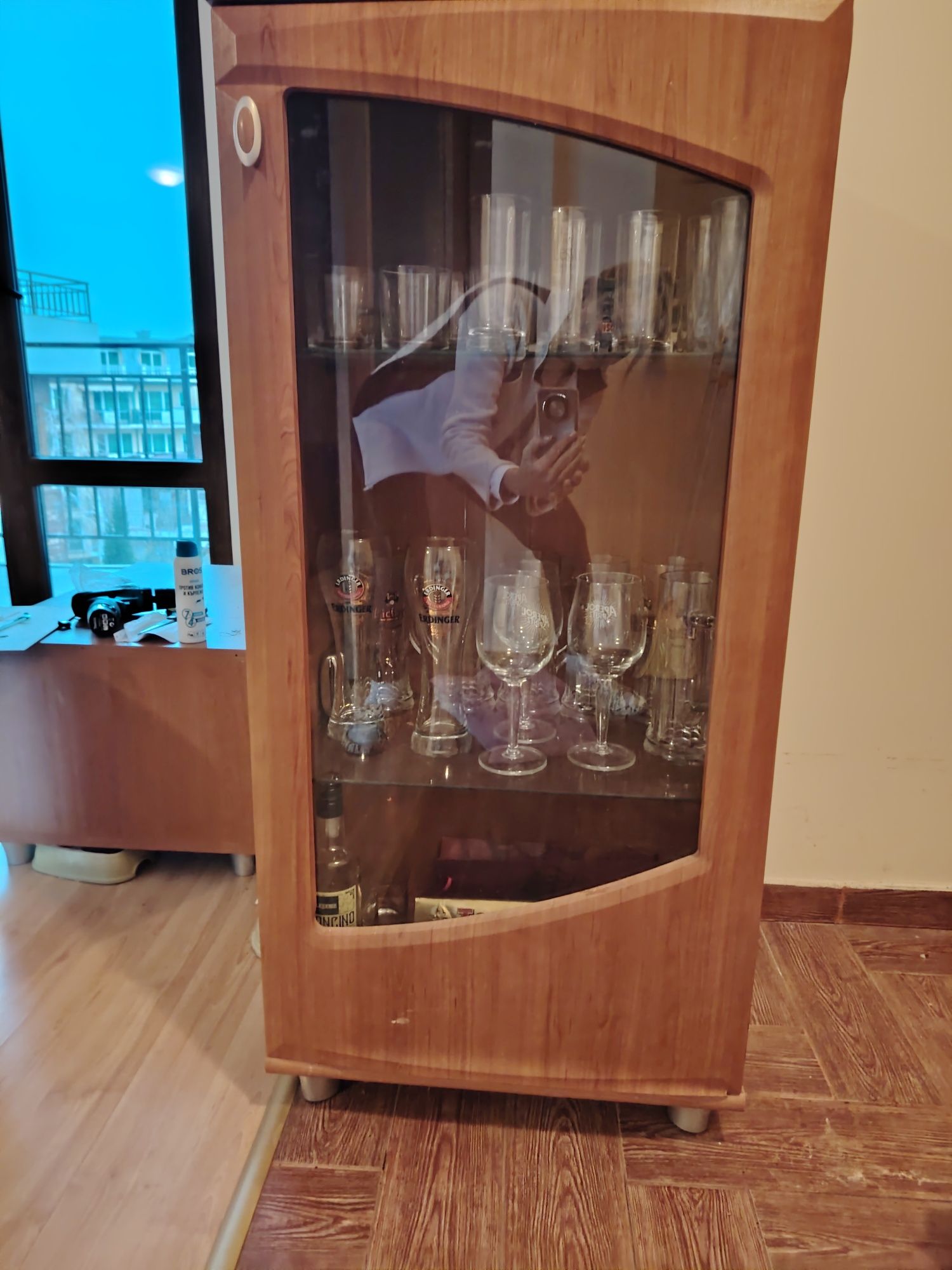 Пълно обзавеждане или частично,по желание на клиента