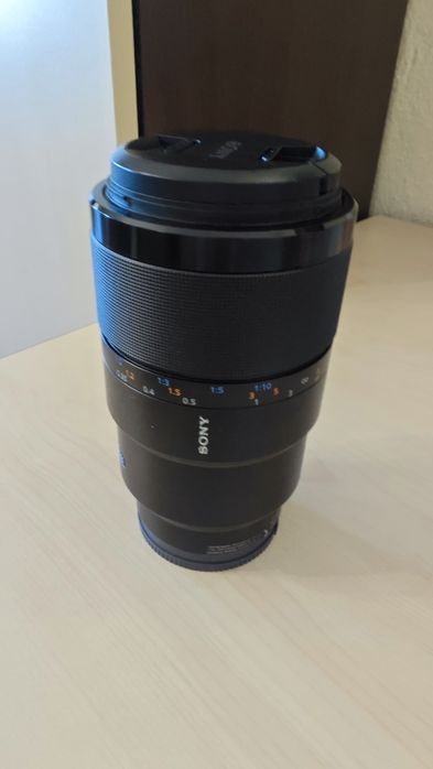 Обектив Sony 90 mm 2.8
