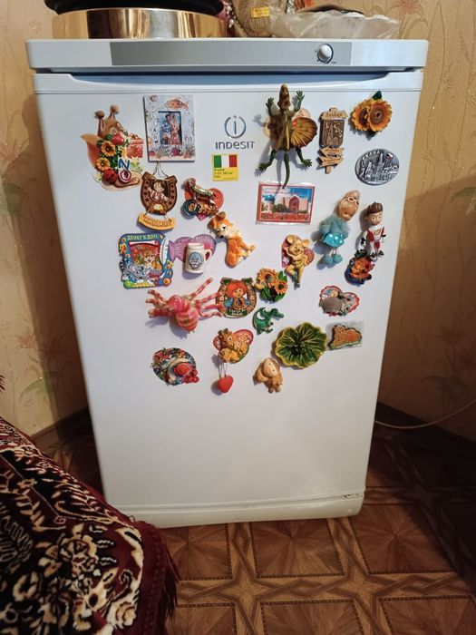 Продам морозильную камеру