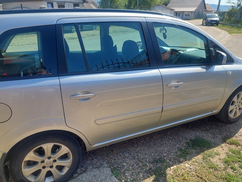 Opel zafira motor 1.7