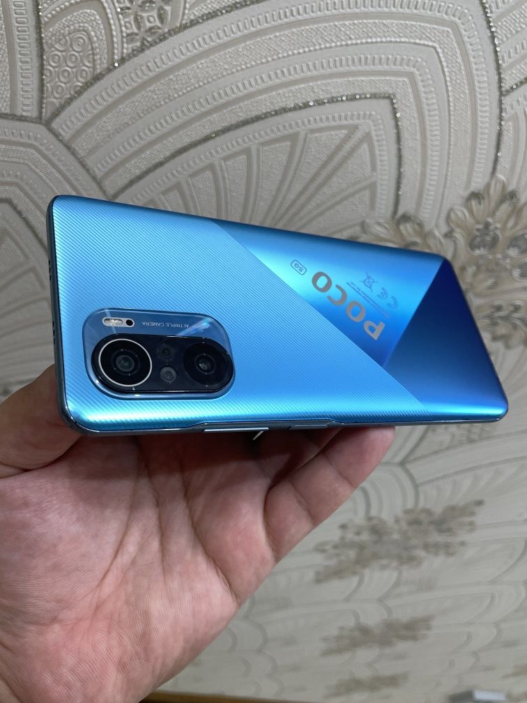 Poco F3 Ideal holatda 6+2/128gb Aybi yoq