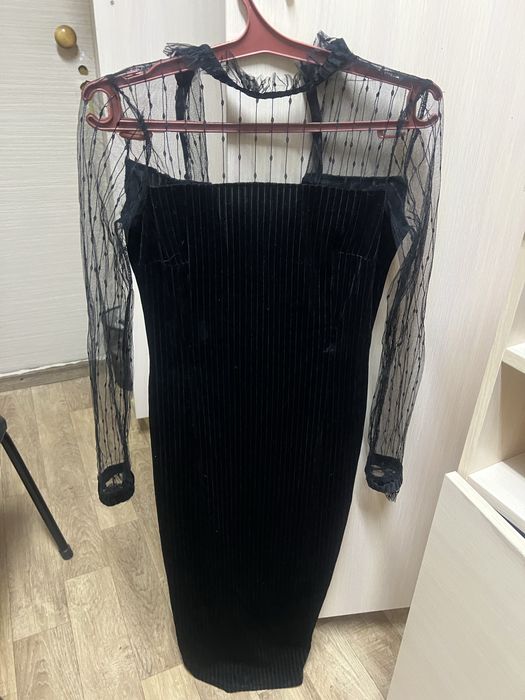 Вечернее платье длинное облегающее черное