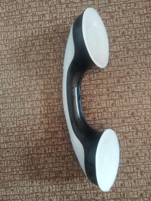 Ручка вакуумная для ванной