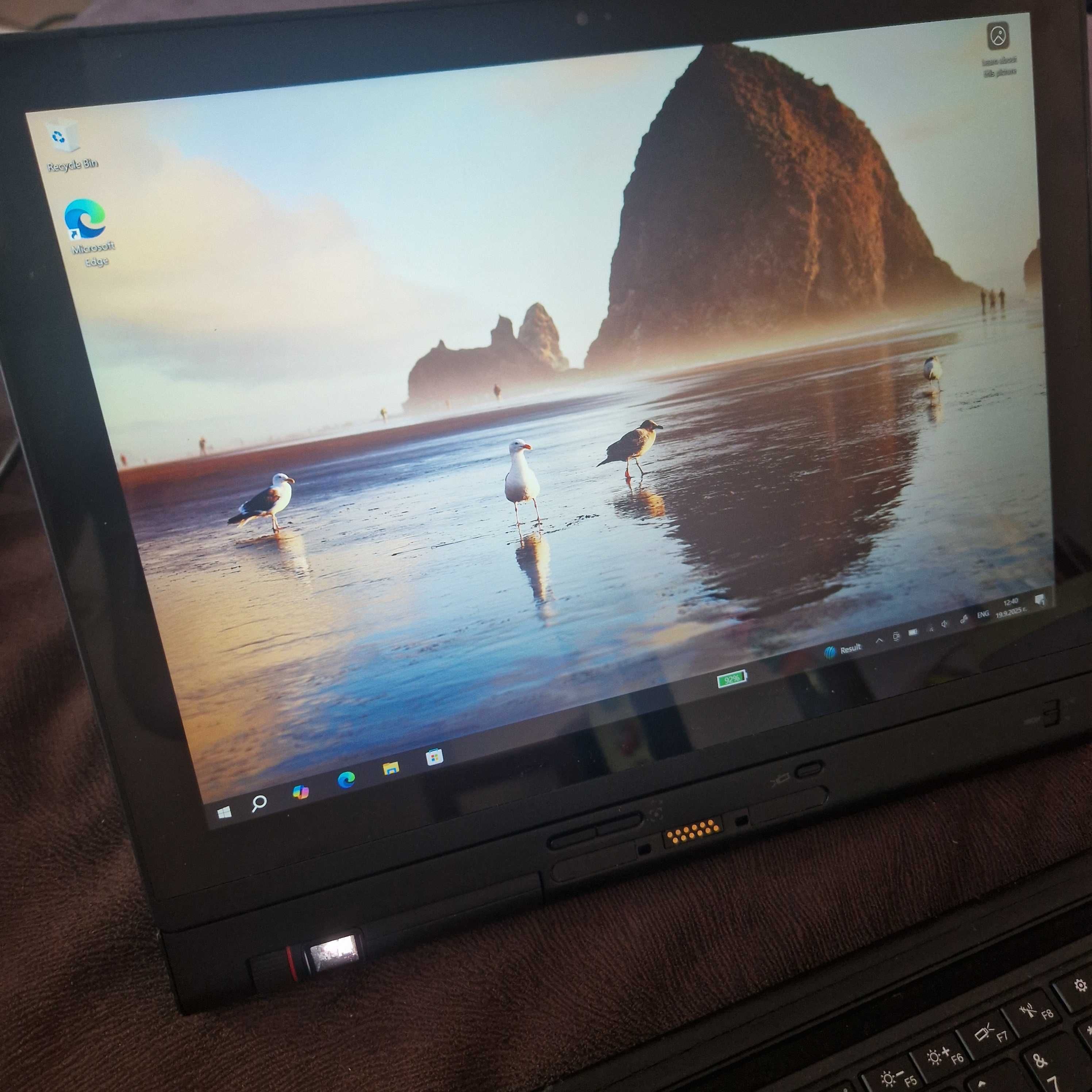 Продавам лаптоп таблет Lenovo ThinkPad X1 Tablet 2nd Gen