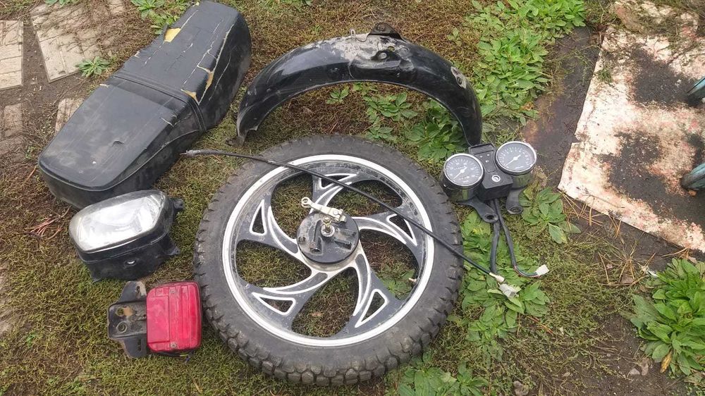 Запчасти на мотоцикл