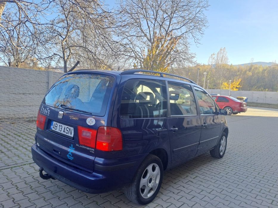 Vând Seat Alhambra din 2003 1.9 Diesel
