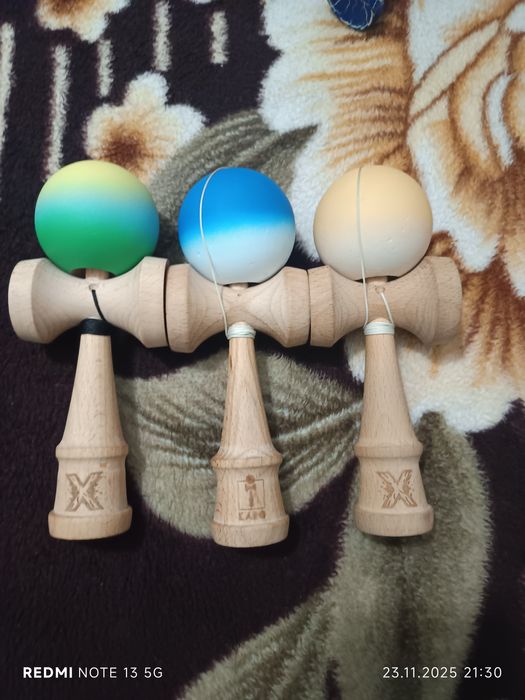 Se vand kendame copii