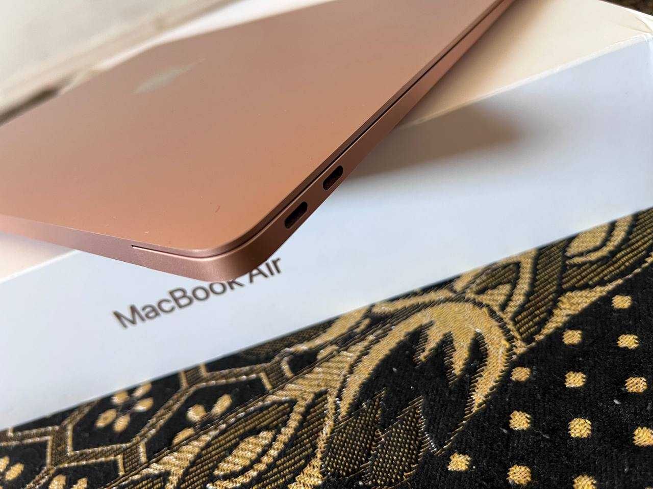 Macbook Air M1 Gold 8/256 96% 66sikl Ideal