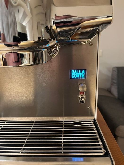 Dalla corte Studio espressor cafea de specialitate cafenea nu marzocco