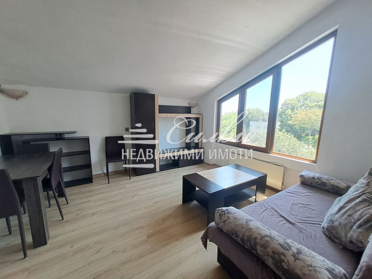 Дава се под наем Тристаен апартамент в Шумен, Пожарната - 62 кв.м за 326.4 € - Снимка #1