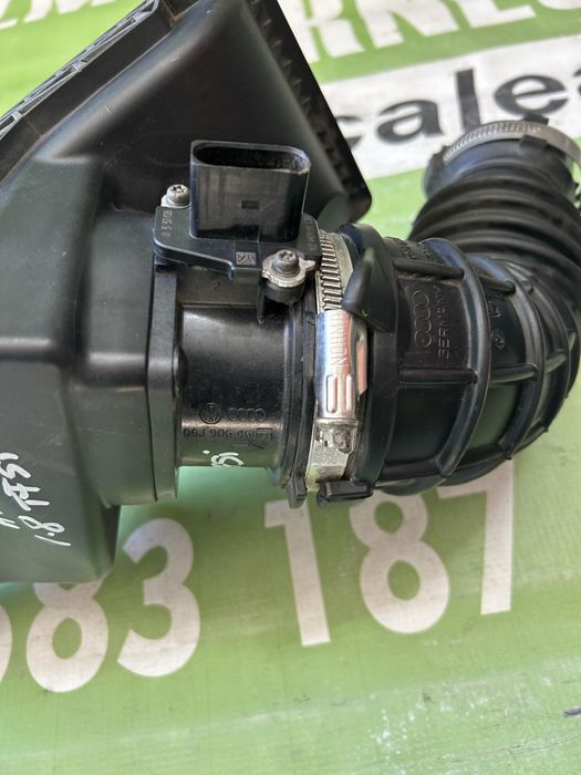 Debitmetru Audi A4, A5 1.8 Tfsi 2009