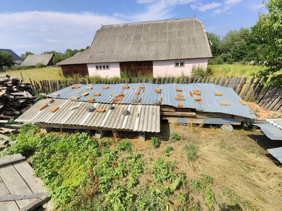 Vând lemn vechi rustic (barne, capriori)