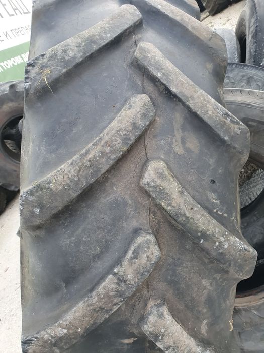 Гума за трактор 460 85 38