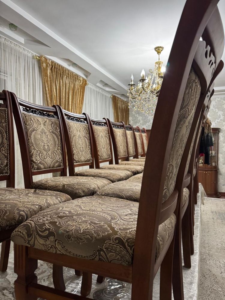Стулья гостинной