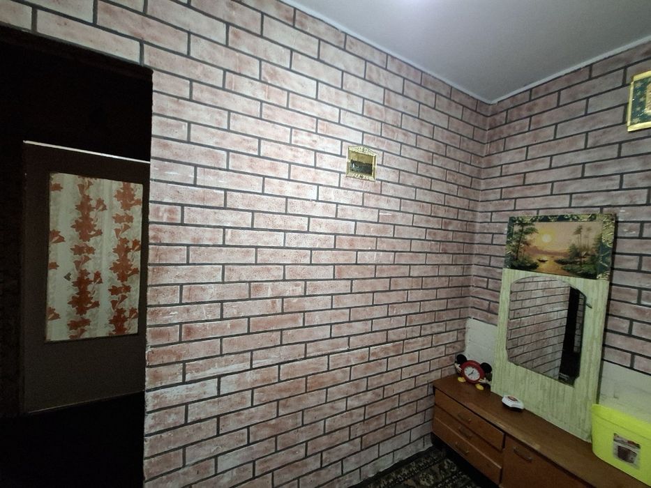 Студент киз ва болларга Самкочда