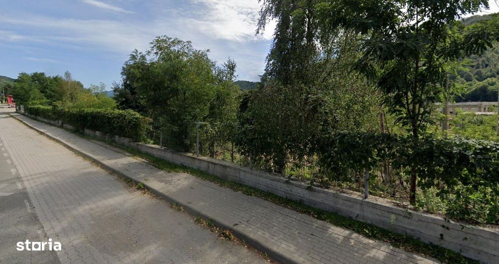 De vanzare Teren situat in zona Industriala Zlatna.