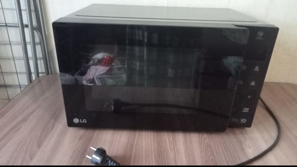 Микроволновая печь