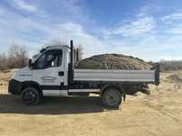 Transport nisip sort peatră pământ moloz și materiale de construcți