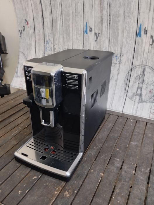 Кафе автомат philips saeco