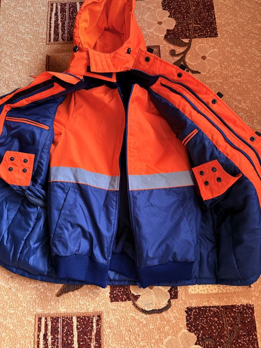 Зимняя одежда для работы.