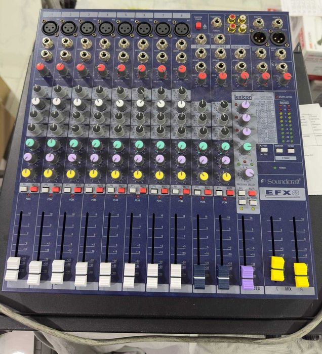 Микшер Soundcraft (Астана, Куйши Дина 31) Лот:788905