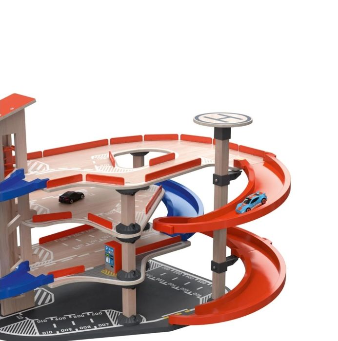 Дървен Паркинг гараж на 4 етажа за игра