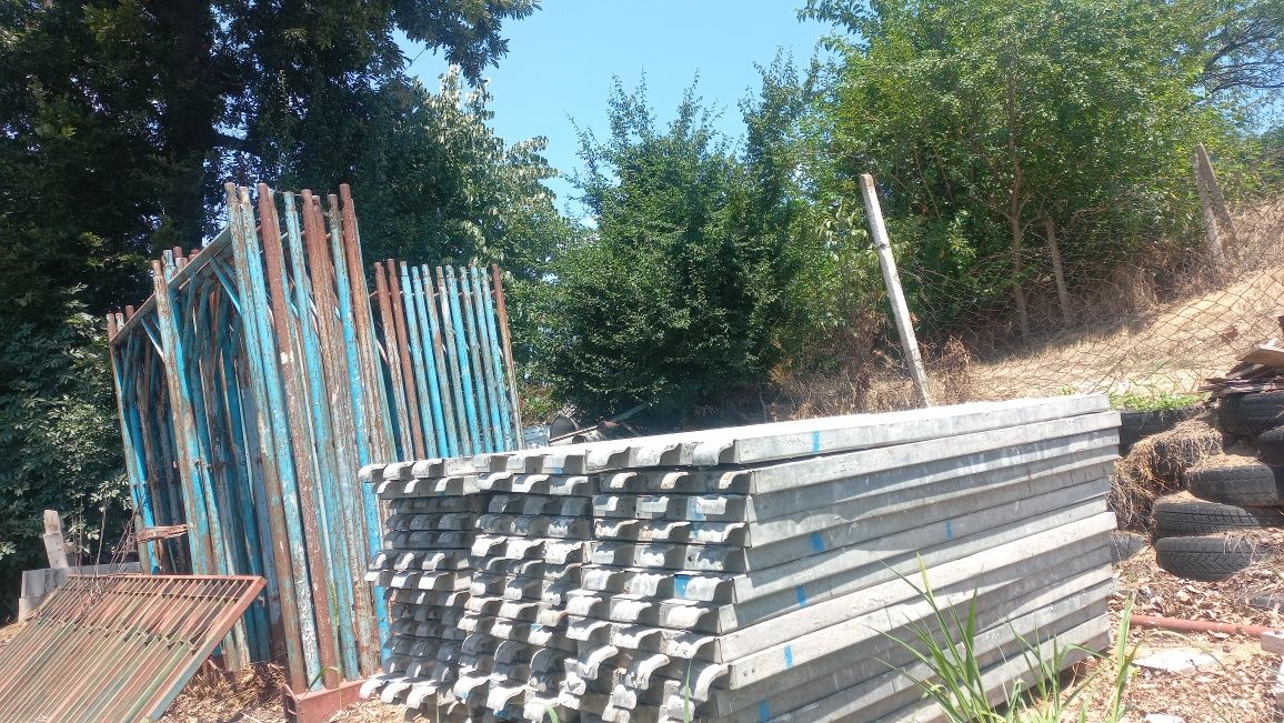 Отдавам 300кв.скеле под наем