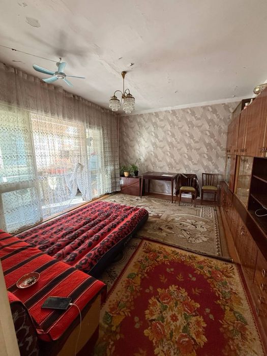 Продам Чиланзар-20 2 комнатная