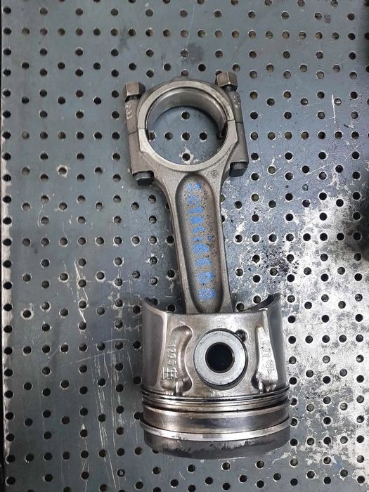 piston cu biela  2.0 tdci g6dg  ford kuga 1