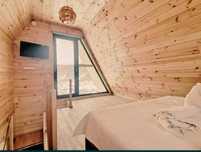 Vindem si construim case din structura de lemn si cabane stil A Frame,