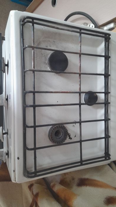 Все обувьи по 4000 тг  Газ 6000 тг все рабочий номер 8707и199и6024