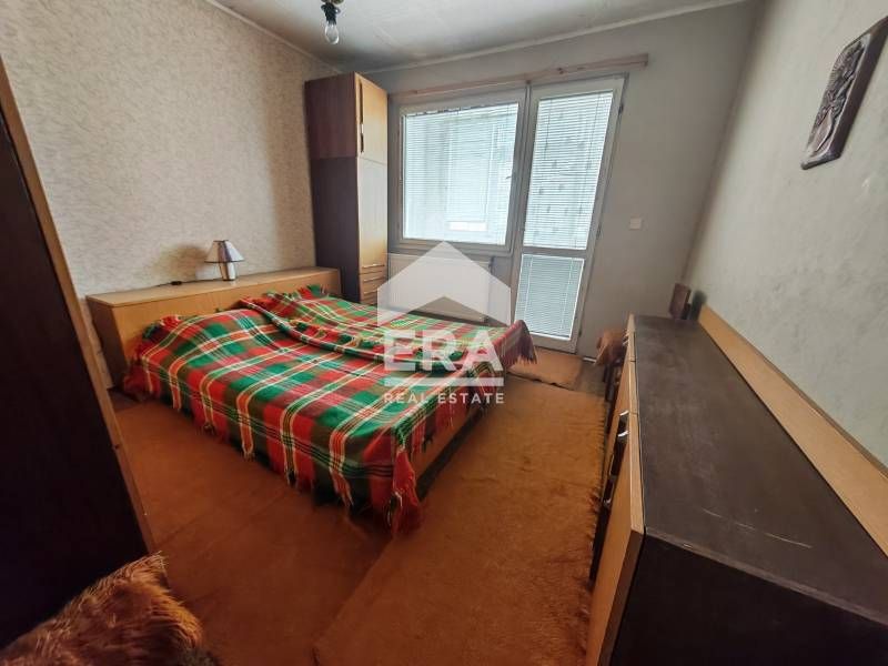 Продава се Тристаен апартамент в с. Калипетрово, Област Силистра - 79 кв.м за 602 €/кв.м - Снимка #2