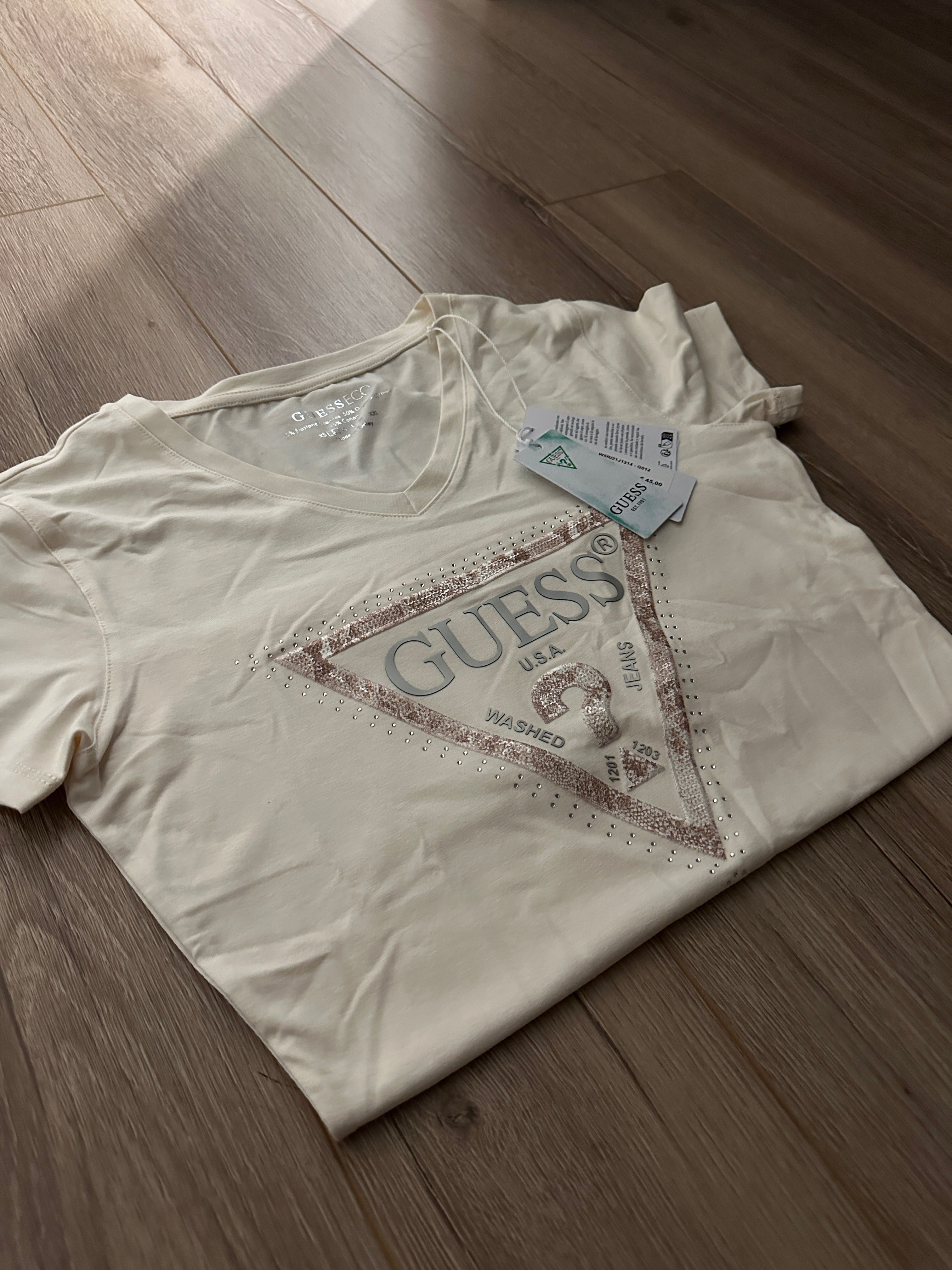 Тениска Guess / чисто нова