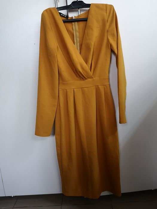 Rochie midi și una lunga