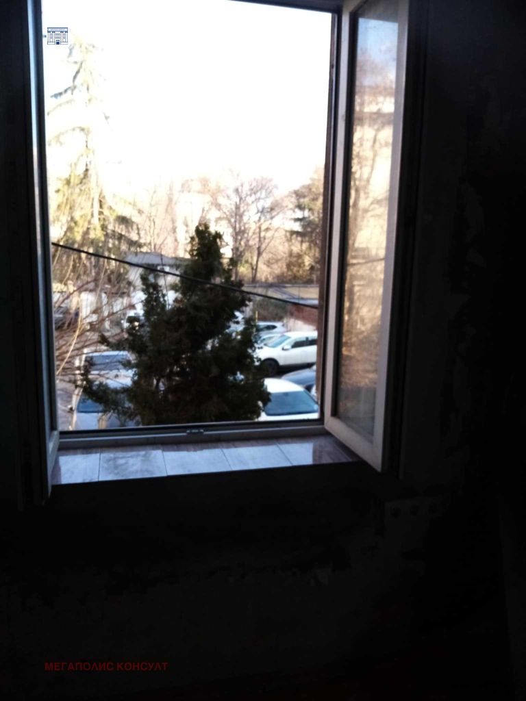 Дава се под наем Четиристаен апартамент в София, Дружба 1 - 105 кв.м за 360000 € - Снимка #1